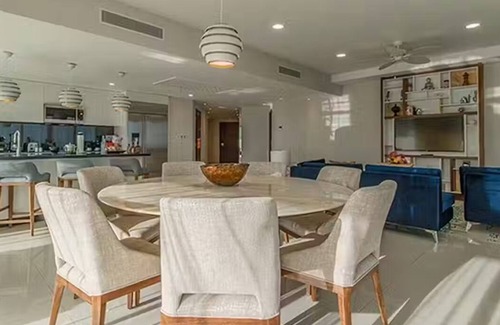 San José del Cabo Complejo | Upscale, Luxe oceanfront 3bed, 2.5 ba condo resort with huge balcony and jacuzzi
