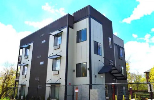Westside Apartamento | Upscale Modern Apt 201 in the heart of Missoula