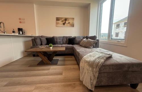 Niagara Falls Casa | Upscale Niagara Falls Getaway - BRAND NEW