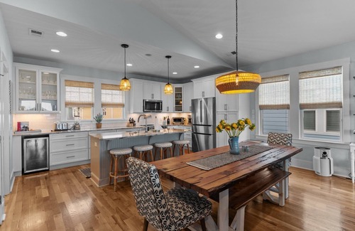 North Carolina Coast Casa | Upscale ocean view home with elevator and dog friendly!