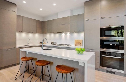 Alta Vista Casa | Upscale Ski Retreat, Mountain Views & Fireplace!