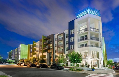 Courier City - Oscawana Apartamento | Upscale Unit in Downtown Tampa