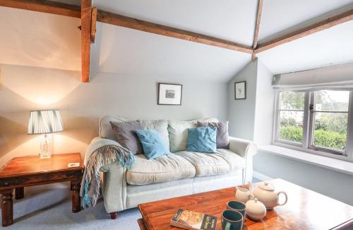Colyton Casa | Upside Down Cottage