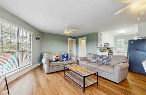 Surf Side Shores Casa | Upstairs duplex near the beach with deck, outdoor shower, W/D, streaming, & AC