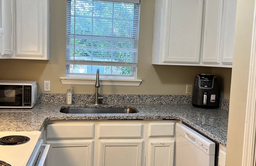 Valdosta Apartamento | Upstairs Duplex Near VHS Stadium