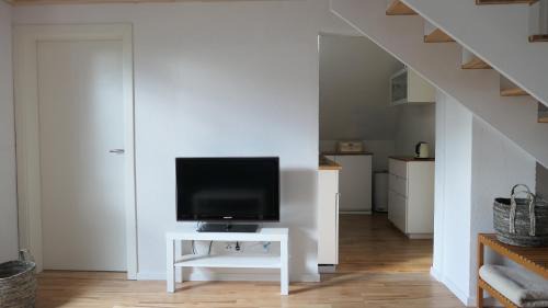 Oberdorla Apartamento | Upstairs6b
