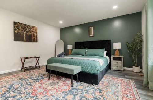 Sparrow Bush Casa | Upstate NY Escape - Game Ready, Game Room, Pool Table, Firepit, Delaware River