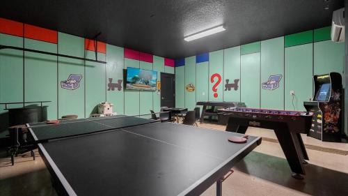 Kissimmee Casa | Upstay Family Home w Pool, Cinema & Games Room