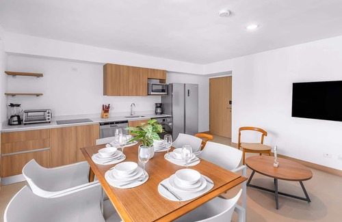 Barrio Santa Lucía Condominio | Upstay: Modern 3BR Mountain View Condo—Jaco Beach