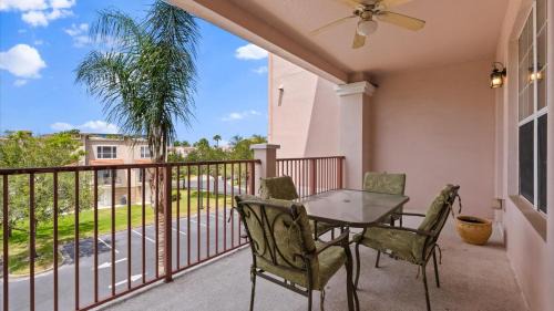 Florida Central Atlantic Coast Casa | Upstay Spacious 3BR Home w Patio Vista Cay Resort
