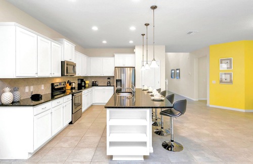 Four Corners Casa | Upstay - Theater Games Sleeps 16 Pool