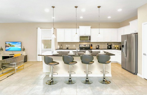 Four Corners Casa | Upstay - Theater Games Sleeps 16 Pool