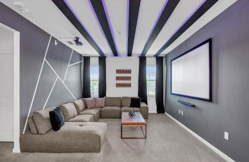 Kissimmee Casa | Upstay Vibrant Home w Themed Rooms Pool & Games