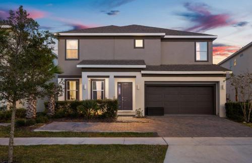 Kissimmee Casa | Upstay Vibrant Home w Themed Rooms Pool & Games