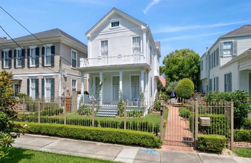 Audubon Casa | Uptown Home w/ Outdoor Patio - Near Audubon Park!