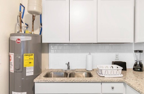Norwood Apartamento | Uptown Apartment, Near Parks! The Bricks Unit 7