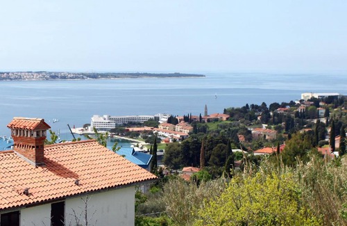 Portoroz Apartamento | Uptown Apartment w/ Balcony and Sea View ZAKI3