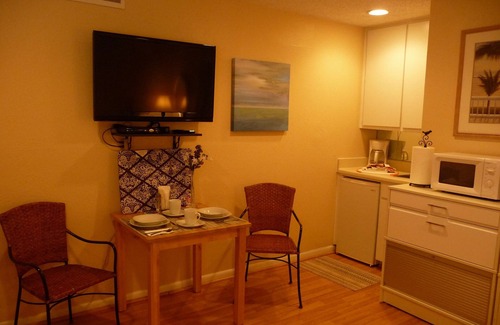 Knox - Henderson Apartamento | Uptown Dallas - Charming Studio 1B, WiFi, estacionamiento, cerca de restaurantes y tiendas y Sa
