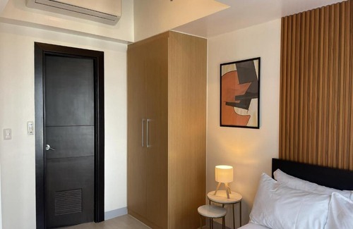 Taguig Apartamento | Uptown Parksuites Apartments Tower 1 BGC by PH Staycation