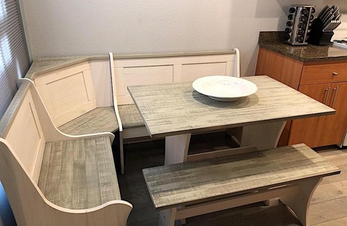 Desert View Village Casa | Uptown Simplicity - 3 Bedroom by Casago