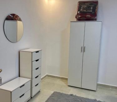 Jerash Apartamento | Uptown urban apartment