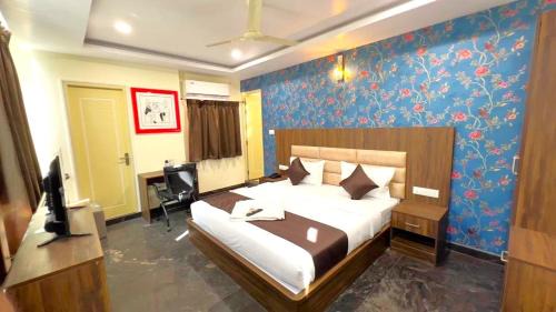 Bengaluru Hotel | UR Residency New BEL ROAD