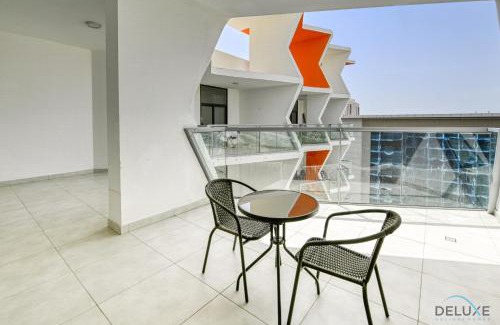 Dubai Apartamento | Urban 1BR at Binghatti Stars Dubai Silicon Oasis by Deluxe Holiday Homes