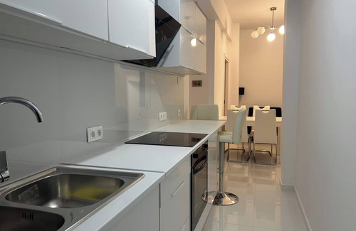 Platia Viktorias Apartamento | Urban 2 Bd Apt in Athens