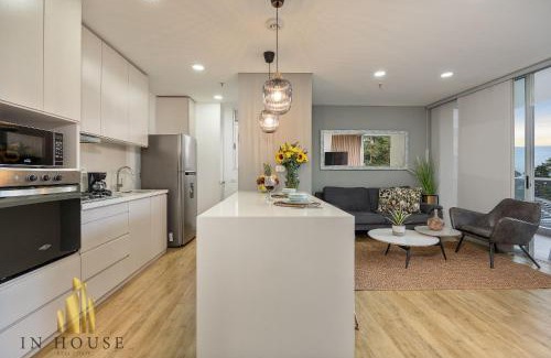El Tesoro Apartamento | Urban 701-Apt relajante con piscina, jacuzzi y gym