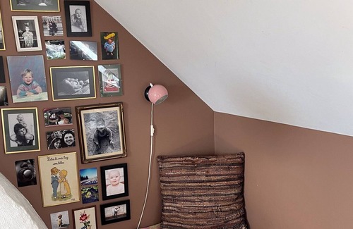 Sinsen Apartamento | Urban and family sized, central apartment with balcony and fireplace