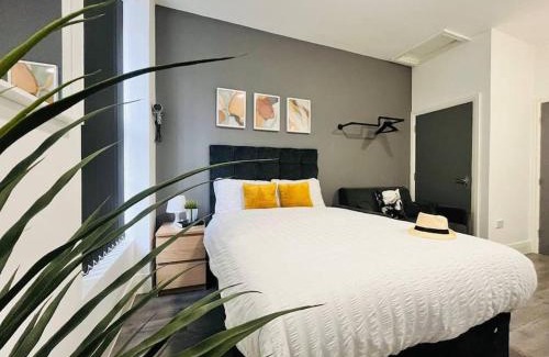 Chinatown Apartamento | Urban and stylish Central Studio Apartment in Liverpool with high speed free wifi