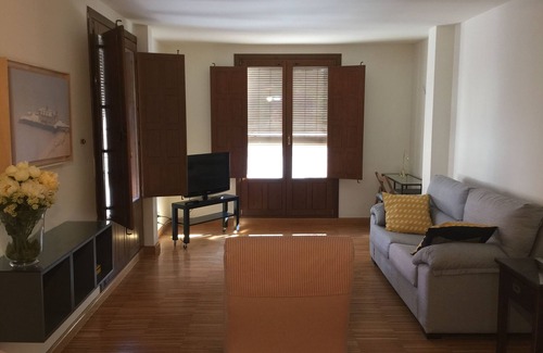 Talavera de la Reina Condominio | Apartamento urbano. Reserva el apartamento por días, semanas o meses.