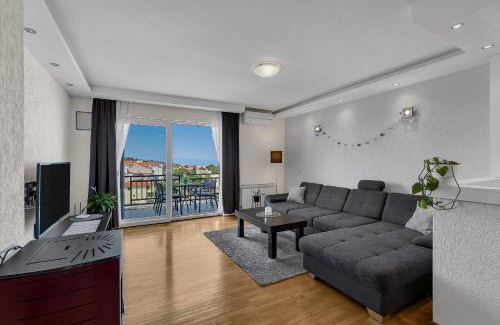 Gorinka Apartamento | Urban Apartment