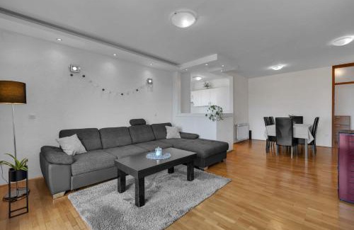 Gorinka Apartamento | Urban Apartment