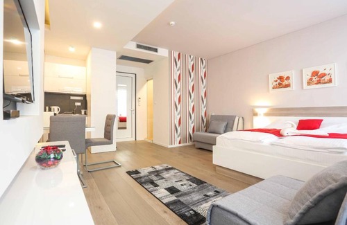 Old Town Casa | Urban Apartments Strossa