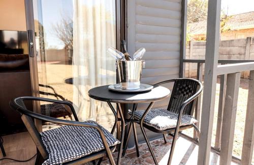 Riebeeckstad Casa | Urban Cabin Getaway
