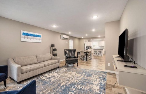 Grand Rapids Apartamento | Urban Chateau Downtown Retreat
