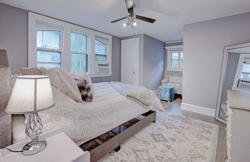 Bay View Apartamento | Urban Chic Close to Downtown and Parks - Pets Welcome