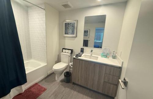 Pico-Union Apartamento | Urban Chic residence in Central LA