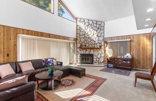 Sterling Heights Casa | Urban Country Retreat