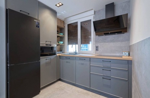 Uribarri Apartamento | Apartamento de diseño urbano by the urban hosts