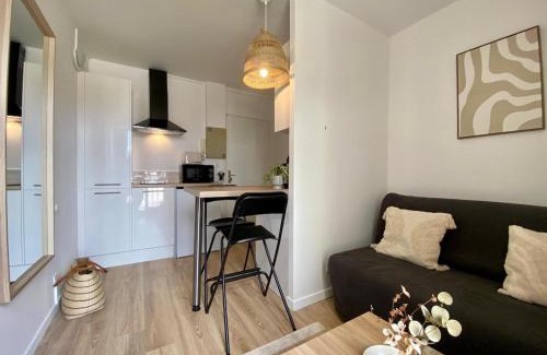 Vernon Apartamento | Urban Ecrin fully equipped studio 5 min from station