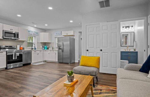 Winston - Salem Casa | Urban Private Modern Escape