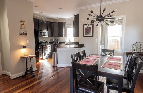 Downtown Casa | Urban Escape - Downtown Raleigh!