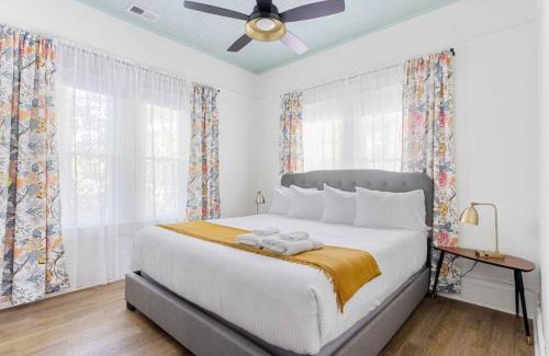 Columbia Casa | Urban Farmhouse-Sleeps 8