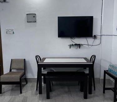 Jorhat Apartamento | Urban green Studio Apartment