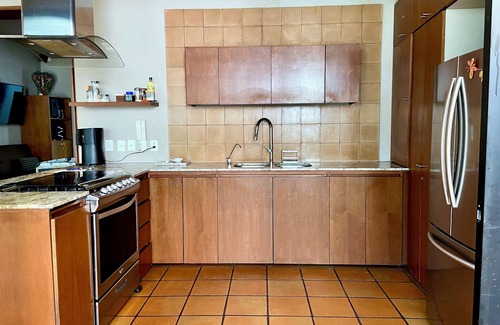 Guadalajara Casa | Urban Hacienda downtown, tranquil, spacious, jacuzzi, safe neighborhood