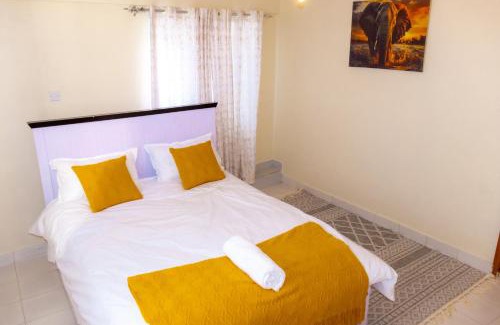 Nanyuki Apartamento | Urban Holiday rental bnb Nanyuki