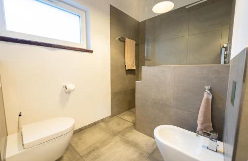 Altenrath Casa | Urban Jungle Room rundum Entspannung mit Sauna