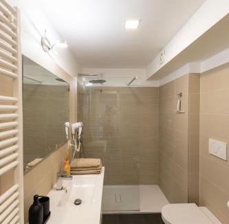 Lomazzo Apartamento | Urban Loft NExT to Como - Milano